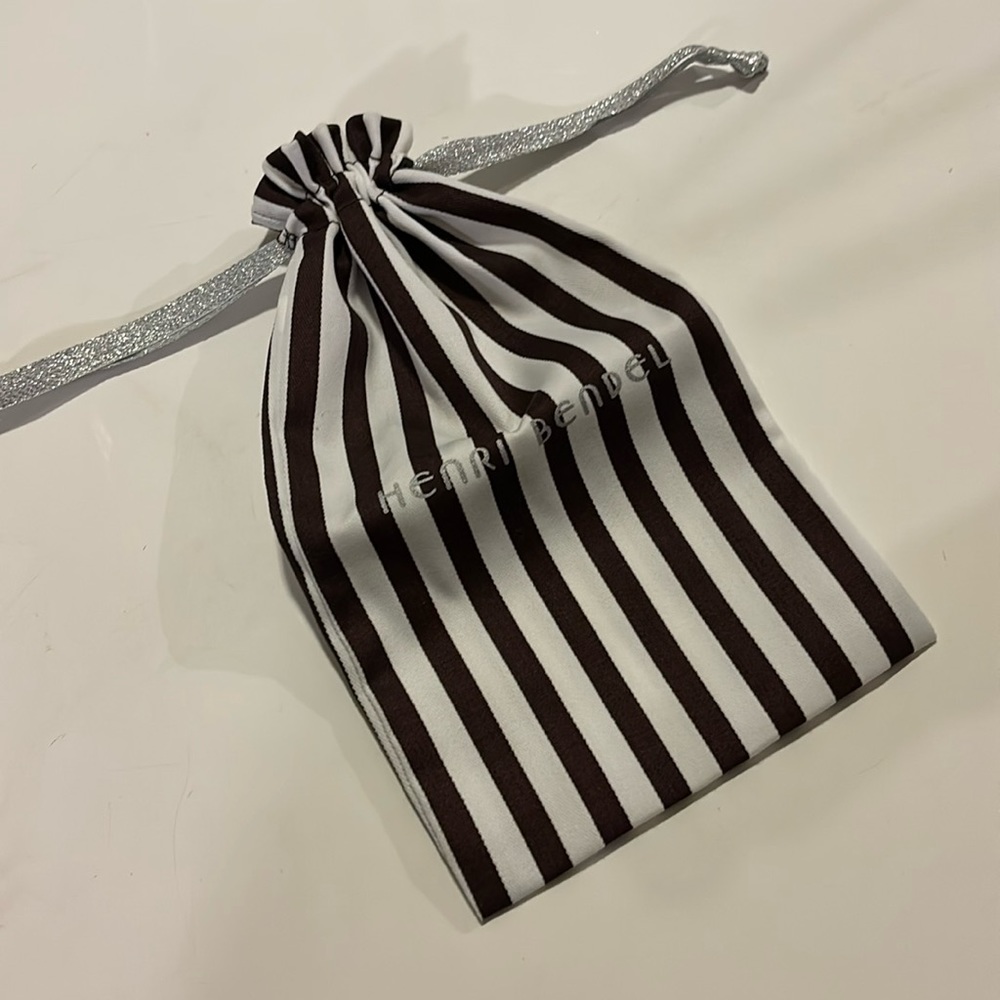 Henri Bendel dust bag